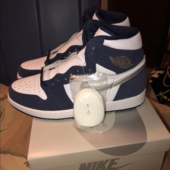 Jordan 1 - Picture 3 of 6